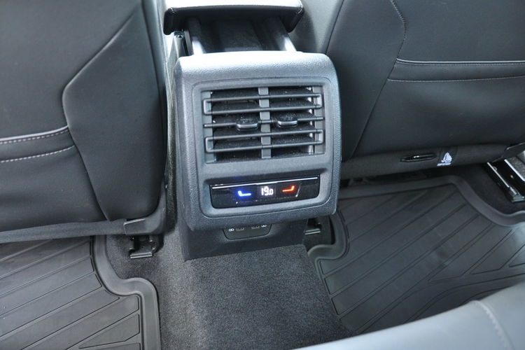 Volkswagen Golf 1.5 eTSI 150KM DSG Style 50Edition Kamera Ambiente Gwar.Fabr SalonPL zdjęcie 30