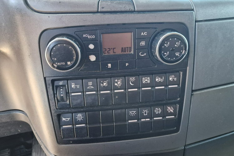 MAN TGX 18.440 LOW DECK XXL RETARDER Euro 6 4x2 LLS U klima postojowa , bogate wyposażenie 2015 r zdjęcie 13