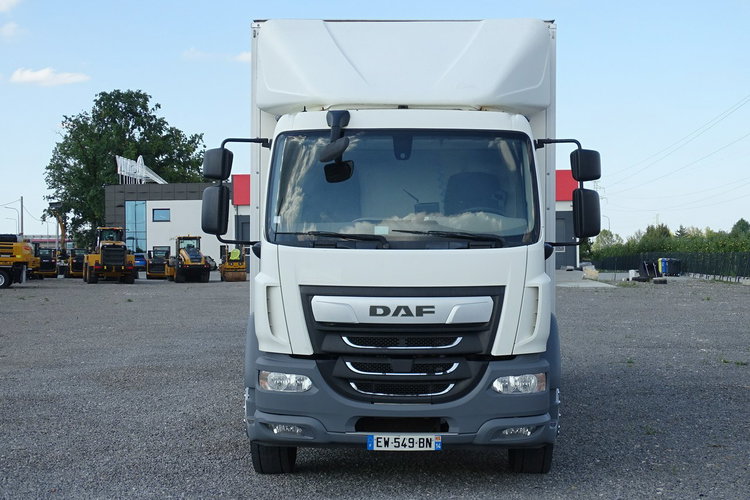 DAF LF 320 Kontener Sprowadzony Euro 6 Winda Klima , Blokada Mostu , Książka Serwisowa , Poduszki, Aktywny Tempomat zdjęcie 9