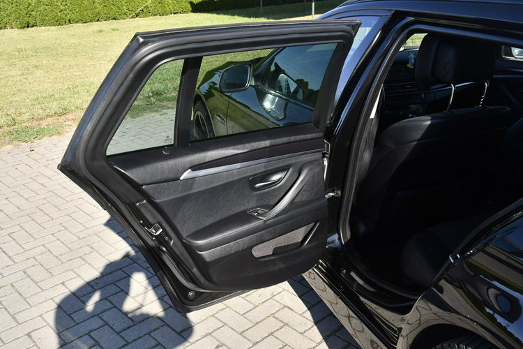 BMW 525 3.0d Navi.Czujnik Zbliż.Pół-Skóry.Elektr.Klapa.Podg.Fot. zdjęcie 16