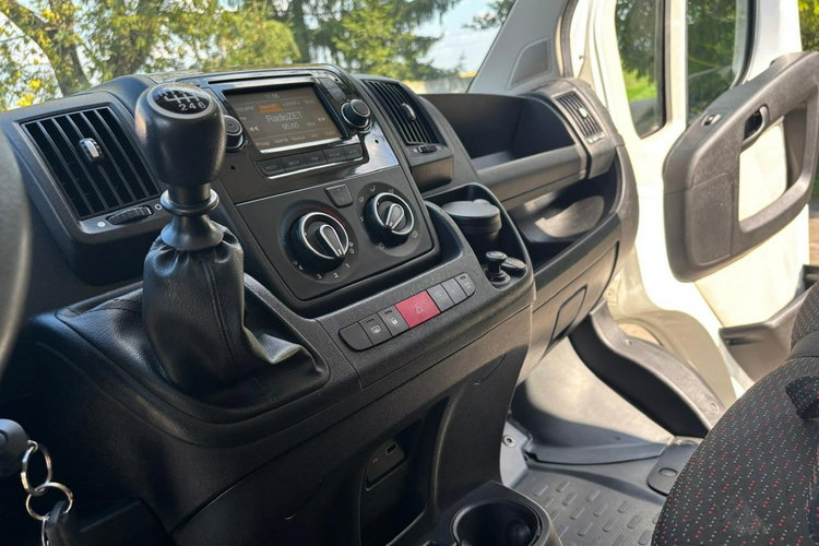 Peugeot Boxer 2.0 130KM 2018 L4H2 Klimatyzacja Tempomat Parktronic Blaszak zdjęcie 11