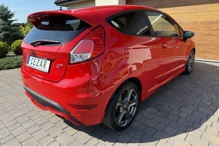 Ford Fiesta 1.6 ST 182KM fotele Recaro z Niemiec ładna zdjęcie 4