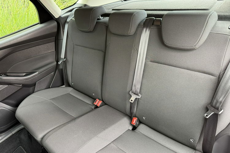 Ford Focus TIANIUM Bezwypadkowy bogato wyposażony zdjęcie 10