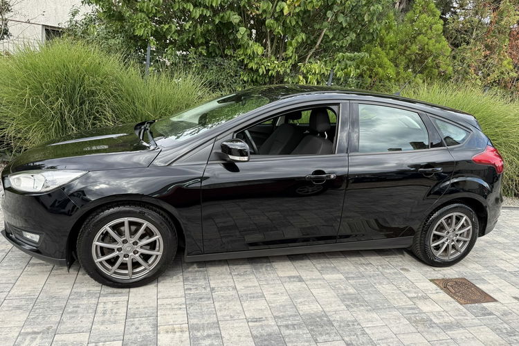 Ford Focus TIANIUM Bezwypadkowy bogato wyposażony zdjęcie 18