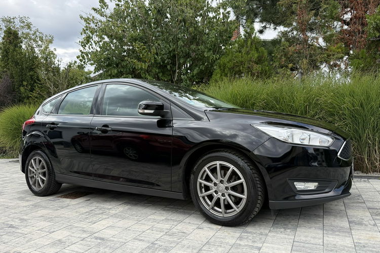 Ford Focus TIANIUM Bezwypadkowy bogato wyposażony zdjęcie 3