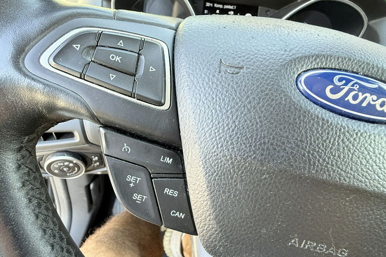 Ford Focus TIANIUM Bezwypadkowy bogato wyposażony zdjęcie 29