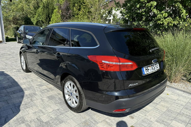 Ford Focus TIANIUM Bezwypadkowy bogato wyposażony zdjęcie 32