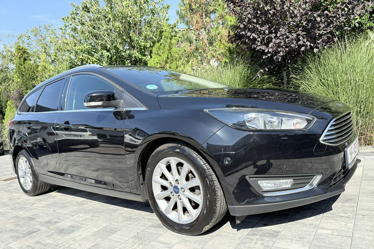 Ford Focus TIANIUM Bezwypadkowy bogato wyposażony zdjęcie 40