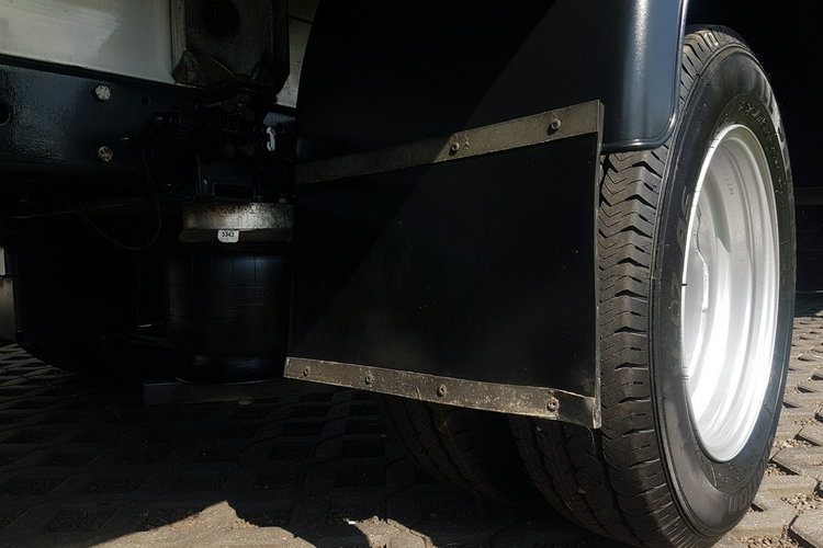 Iveco Daily 50C18 V DAILY 12EP PLANDEKA FIRANKA 5.11x2.48x2.35 SPANIE DMC 3500KG SKRZYNIA zdjęcie 38