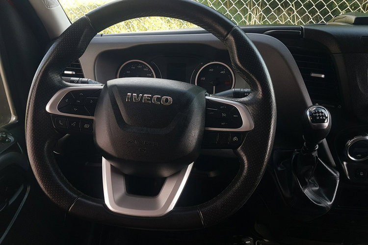 Iveco Daily 50C18 V DAILY 12EP PLANDEKA FIRANKA 5.11x2.48x2.35 SPANIE DMC 3500KG SKRZYNIA zdjęcie 6