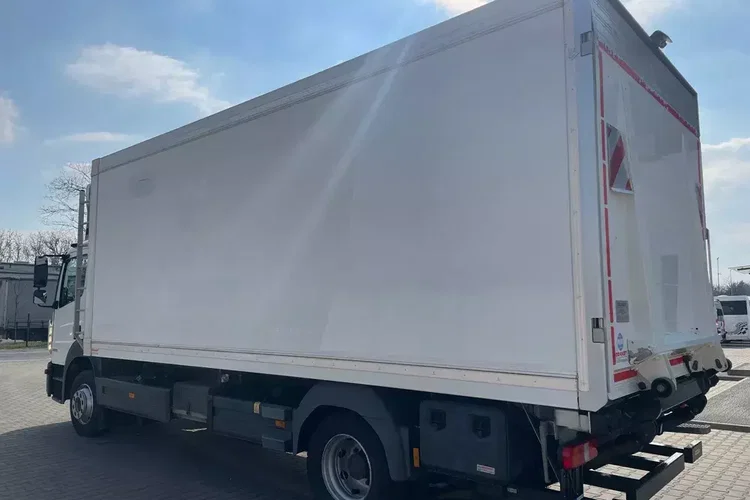 Mercedes ATEGO 1223/ CHŁODNIA/ 15 PALET zdjęcie 9