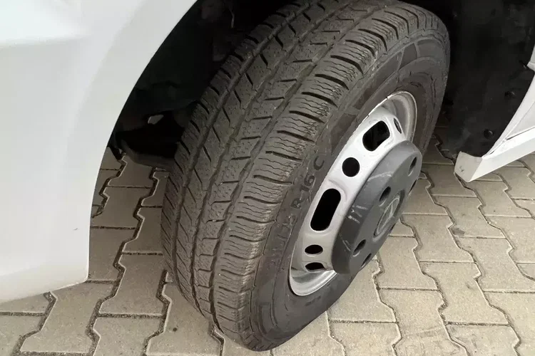 Mercedes Sprinter 519 CDI autobus long 20+10 XXL 3.0 V6 automat 2x klimatyzacja panorama zdjęcie 37