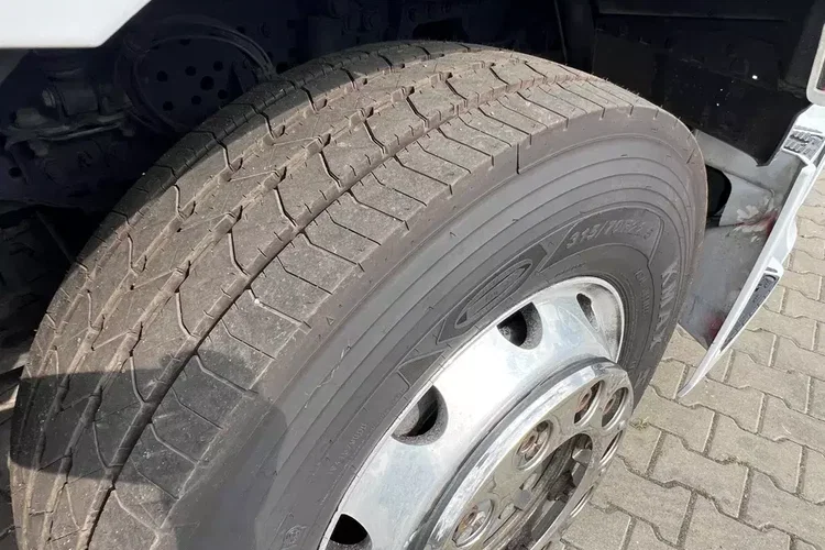 Cysterna paliwowa ESTERER z Niemiec do wszystkich paliw Mercedes Antos 2543 zdjęcie 18