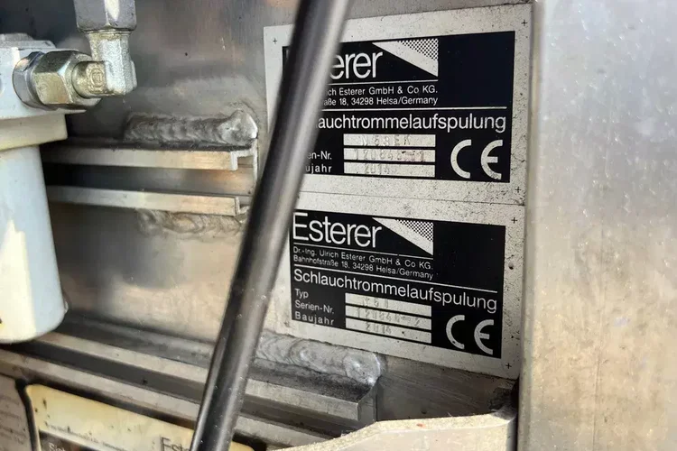 Cysterna paliwowa ESTERER z Niemiec do wszystkich paliw Mercedes Antos 2543 zdjęcie 27