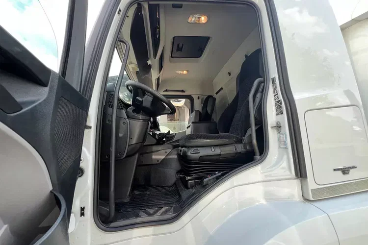 Cysterna paliwowa ESTERER z Niemiec do wszystkich paliw Mercedes Antos 2543 zdjęcie 31