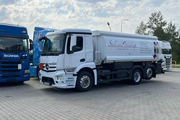 Cysterna paliwowa ESTERER z Niemiec do wszystkich paliw Mercedes Antos 2543 zdjęcie 7