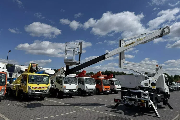 Nissan Cabstar zdjęcie 21