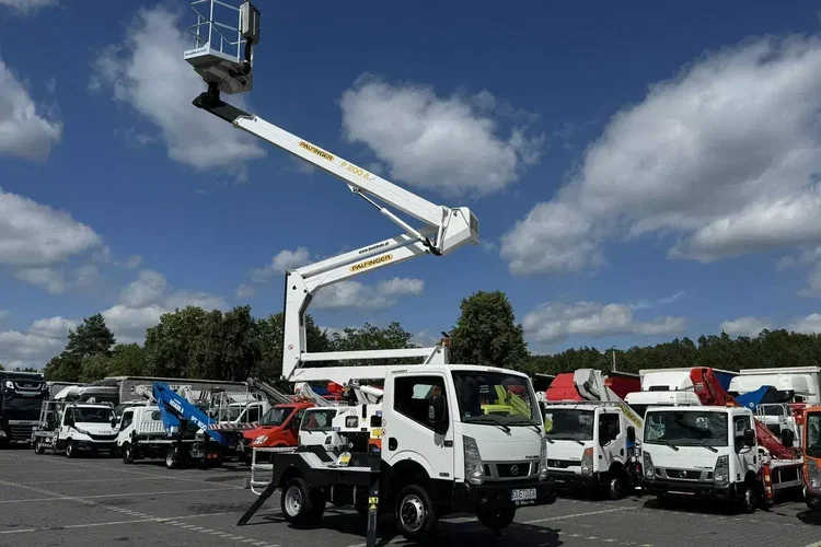 Nissan Cabstar zdjęcie 8