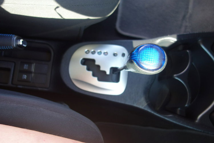 Toyota Yaris Nowa Bateria Stan Bdb zdjęcie 26