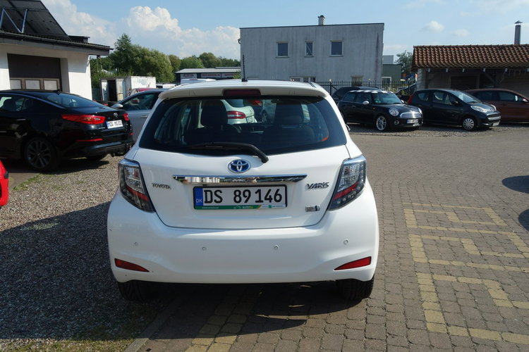 Toyota Yaris Nowa Bateria Stan Bdb zdjęcie 6
