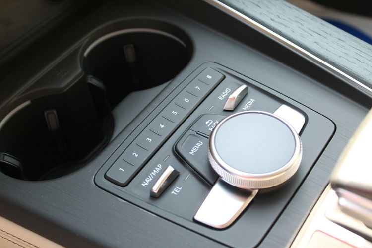 Audi A4 S-Line Quattro Skóra Grzana kanapa SalonPL zdjęcie 29