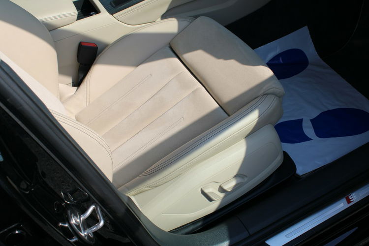 Audi A4 S-Line Quattro Skóra Grzana kanapa SalonPL zdjęcie 33