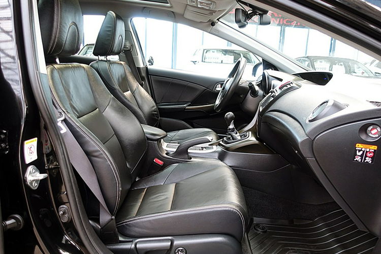 Honda Civic MAX OPCJA 1.8i Executive Szklany Dach+Skóra+Xenon 1WŁ. KRAJ Bezwyp 4x2 zdjęcie 9