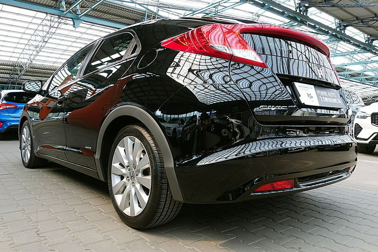 Honda Civic MAX OPCJA 1.8i Executive Szklany Dach+Skóra+Xenon 1WŁ. KRAJ Bezwyp 4x2 zdjęcie 5