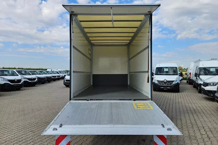 Opel movano Kontener 8 ePAL 69999zł NETTO 2.3 CDTi/140KM zdjęcie 40