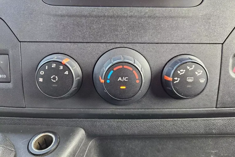 Opel movano Kontener 8 ePAL 69999zł NETTO 2.3 CDTi/140KM zdjęcie 55