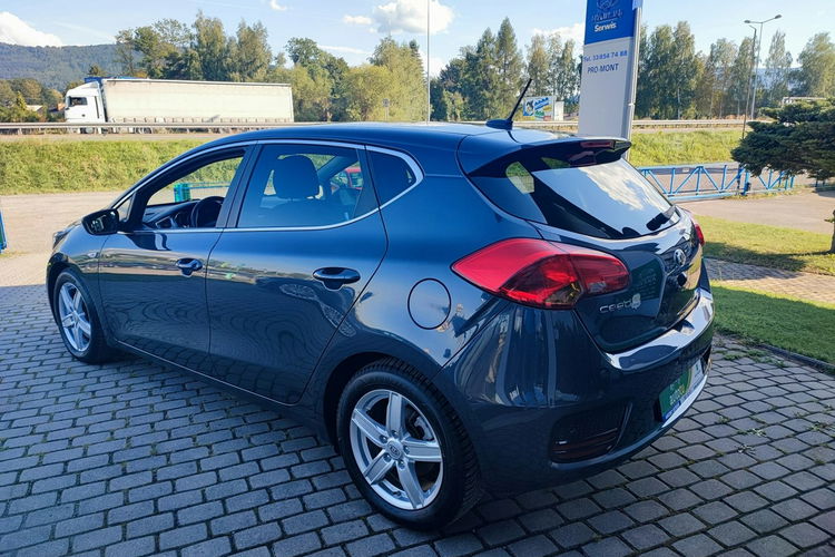 Kia Cee'd Bezwypadkowy, kompletna dokumentacja serwisowa. zdjęcie 5