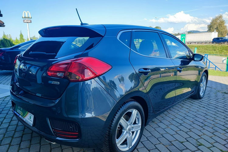 Kia Cee'd Bezwypadkowy, kompletna dokumentacja serwisowa. zdjęcie 7