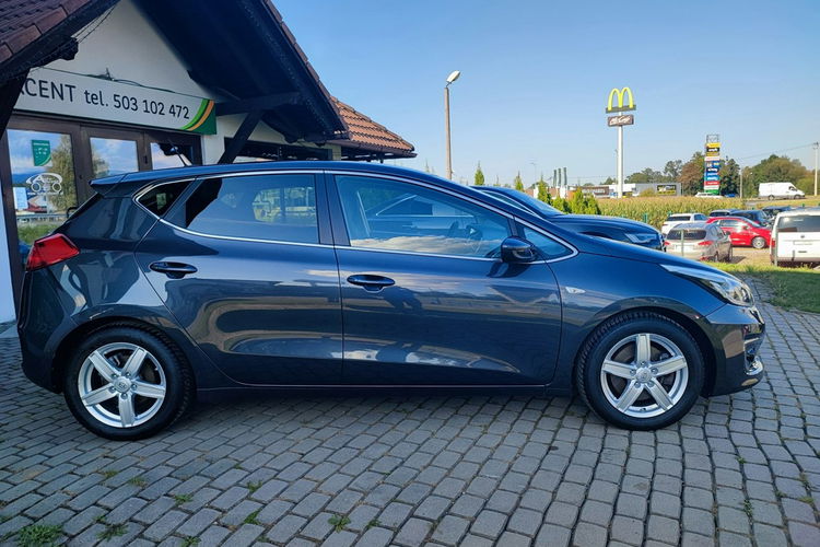 Kia Cee'd Bezwypadkowy, kompletna dokumentacja serwisowa. zdjęcie 8