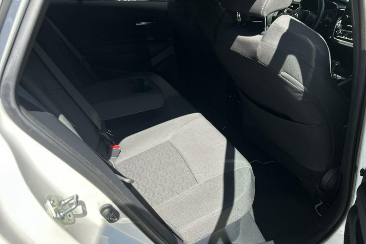 Toyota Corolla 1.8 Hybrid COMFORT TECH, salon Polska, gwarancja, FV23% zdjęcie 13