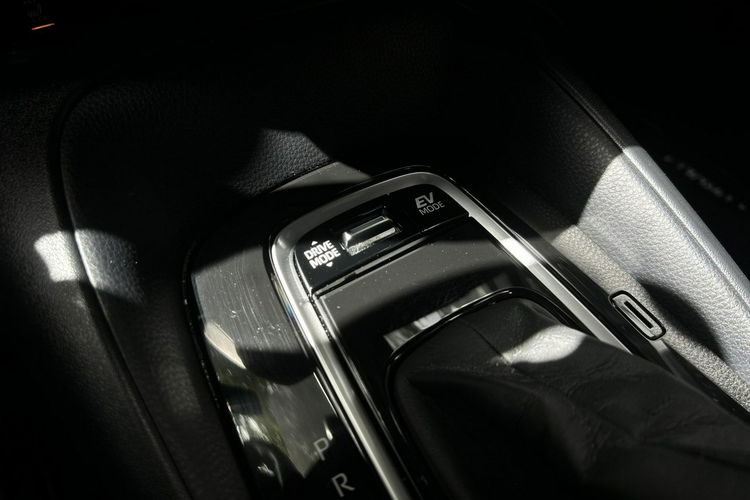 Toyota Corolla 1.8 Hybrid COMFORT TECH, salon Polska, gwarancja, FV23% zdjęcie 29