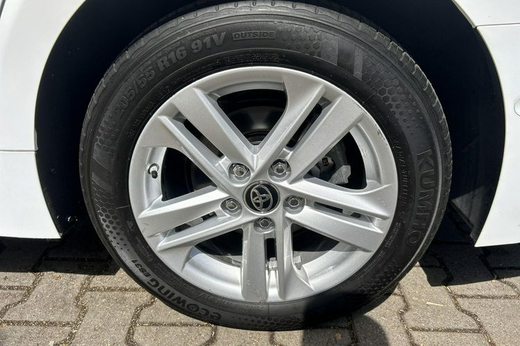 Toyota Corolla 1.8 Hybrid COMFORT TECH, salon Polska, gwarancja, FV23% zdjęcie 32