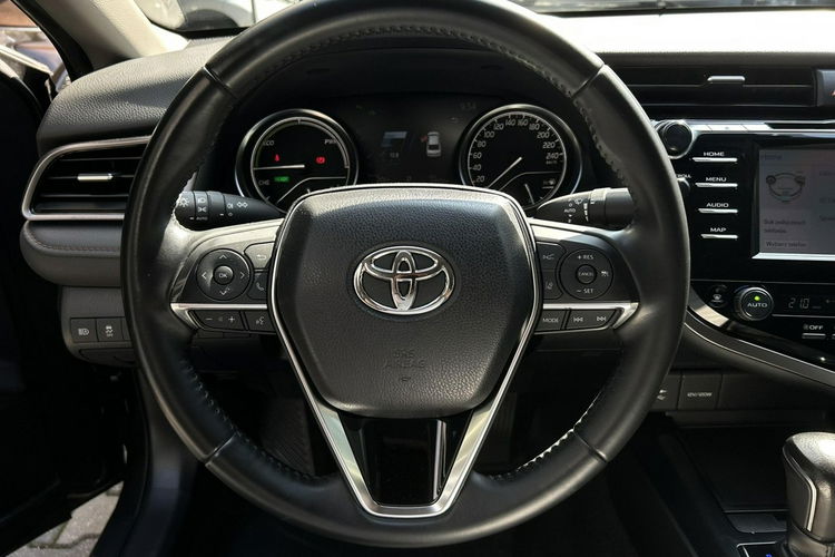 Toyota Camry 2.5 HSD COMFORT, salon Polska, gwarancja, FV23% zdjęcie 21
