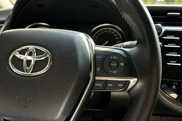 Toyota Camry 2.5 HSD COMFORT, salon Polska, gwarancja, FV23% zdjęcie 23
