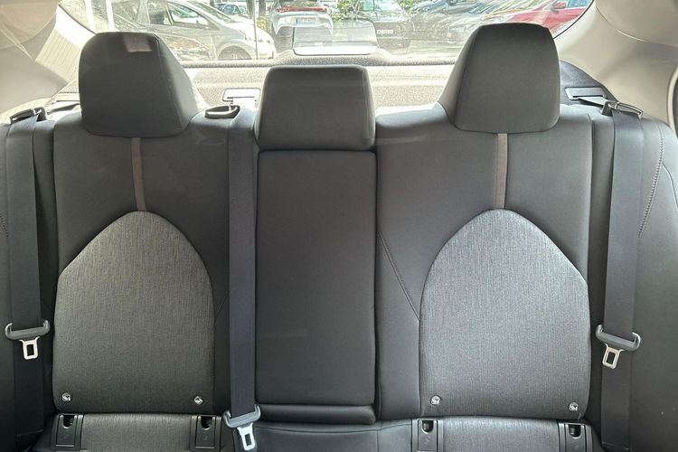 Toyota Camry 2.5 HSD COMFORT, salon Polska, gwarancja, FV23% zdjęcie 30