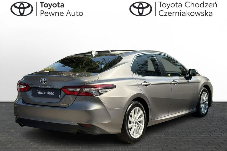 Toyota Camry 2.5 HYBRID COMFORT BUSINESS, salon Polska, gwarancja, FV23% zdjęcie 2