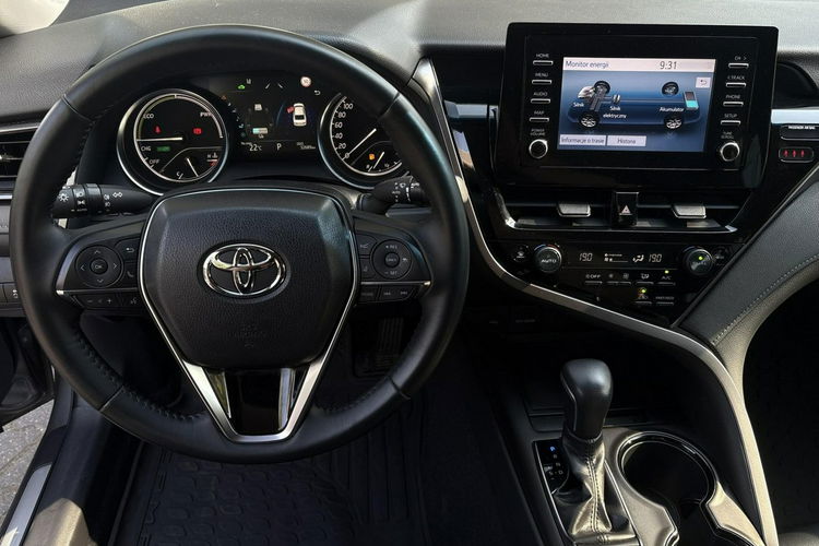 Toyota Camry 2.5 HYBRID COMFORT BUSINESS, salon Polska, gwarancja, FV23% zdjęcie 25