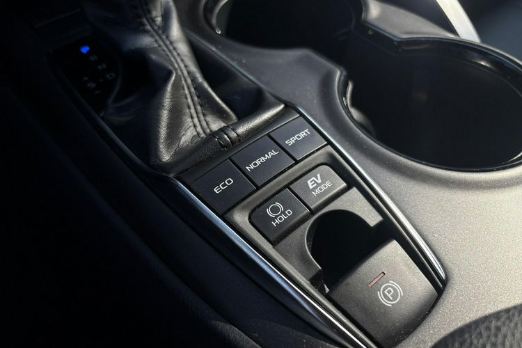 Toyota Camry 2.5 HYBRID COMFORT BUSINESS, salon Polska, gwarancja, FV23% zdjęcie 30