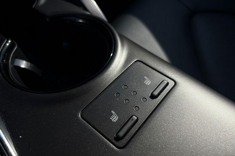 Toyota Camry 2.5 HYBRID COMFORT BUSINESS, salon Polska, gwarancja, FV23% zdjęcie 31