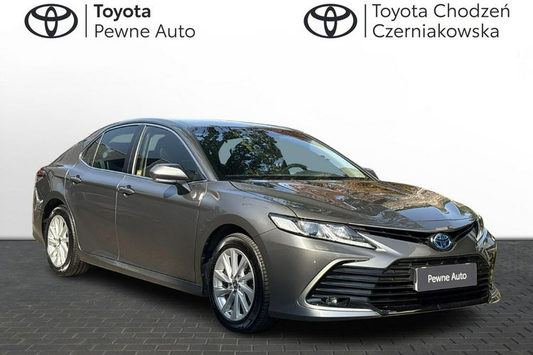 Toyota Camry 2.5 HYBRID COMFORT BUSINESS, salon Polska, gwarancja, FV23% zdjęcie 8