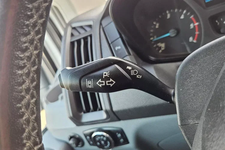 Ford transit L3H2 52900zł NETTO 2.0TdCi/170KM zdjęcie 23