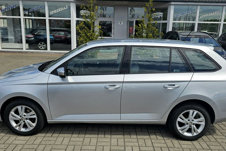 Skoda Fabia 2020 model, kamera, led, , tempomat, serwis zdjęcie 5