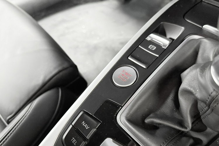 Audi A5 1.8TFSI170KM Lifting S-LINE Sportpaket PLUS BI-XENON SkóraA Navi MMI zdjęcie 33