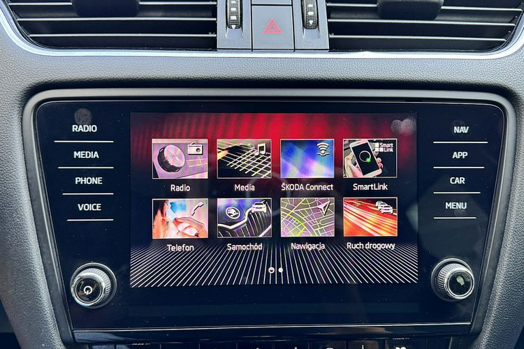 Skoda Octavia FULL LED Navi Gwarancja zdjęcie 19