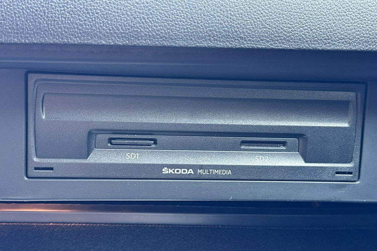 Skoda Octavia FULL LED Navi Gwarancja zdjęcie 22