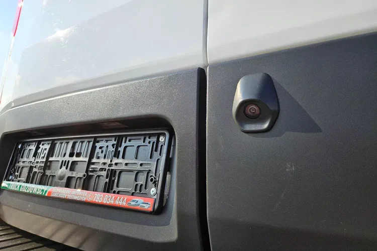 Ford transit L3H2 74999zł NETTO Brygadówka 6 osób 2.0TdCi/170KM zdjęcie 13